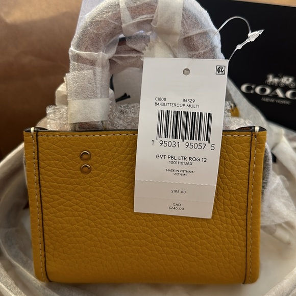 NWT COACH 1941 ROGUE 12 COLOR-BLOCK  REGENERATIVE LEATHER  BUTTERCUP MULTI - Picture 7 of 9